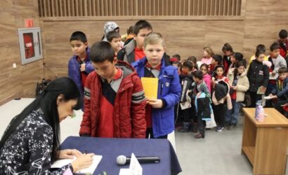 Muğla Büyükşehir Belediyesi’nden İlham Verici Bir Etkinlik Çocuk ve Yazar Buluşmaları